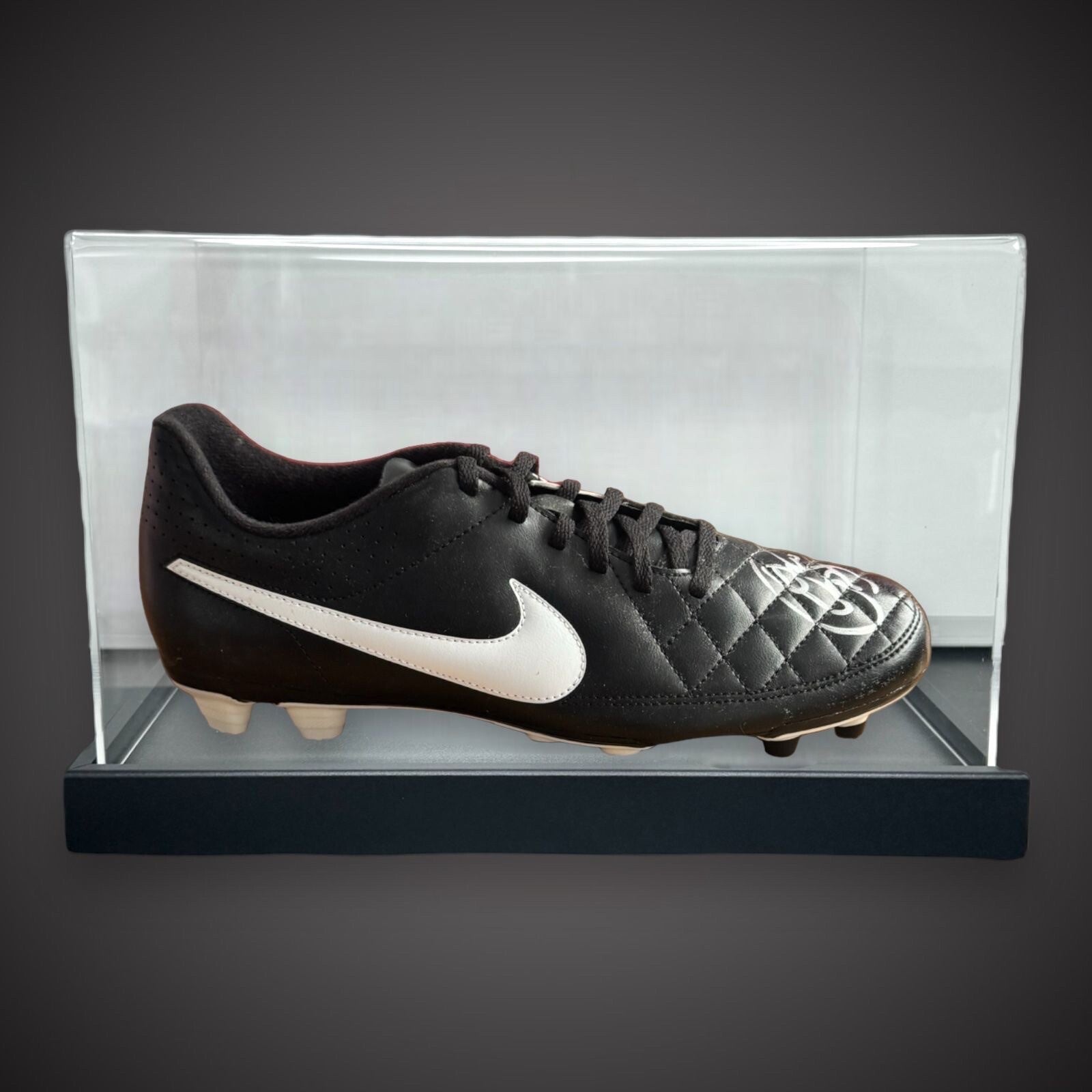 Ole Gunnar Solskjaer Signed Boot Manchester United In Acrylic Case £224 With COA0