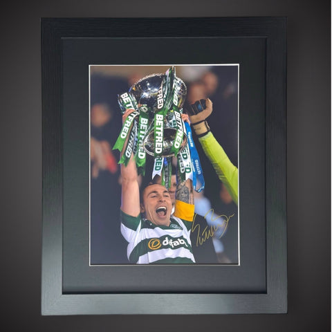 Framed - Scott Brown Celtic Hand Signed Football Photo £64.990