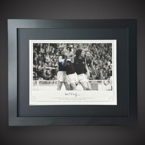 FRAMED West Ham United Alan Taylor FA Cup winner Signed Pic Superb COA £500