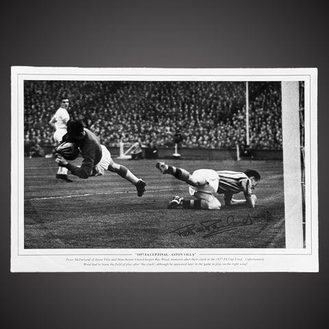 Peter McParland Aston Villa Hand Signed Photo £25 12X180
