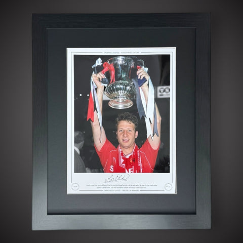 FRAMED Lee Martin  Manchester United 1990 FA Cup Winners Signed Photo £45 16X120