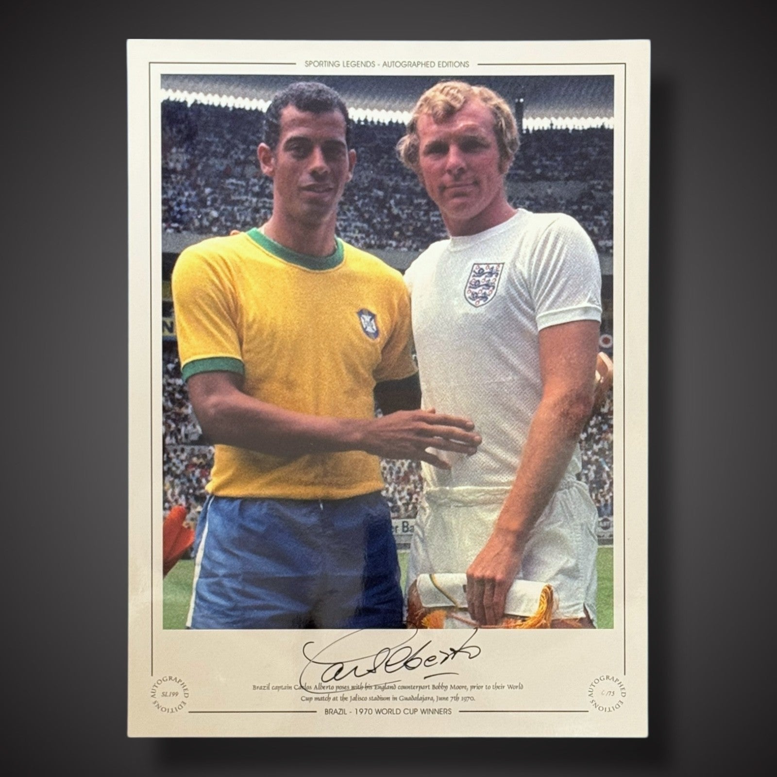 Framed Brazil Legendary Captain The Late Carlos Alberto Signed Photo  £129.991