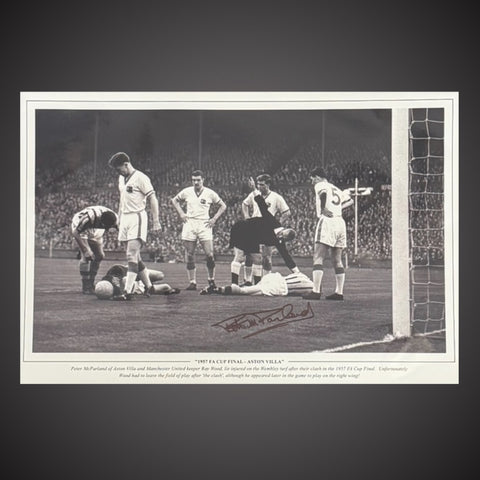 Peter McParland Of Aston Villa Hand Signed Photo 18x12 £25 12X180