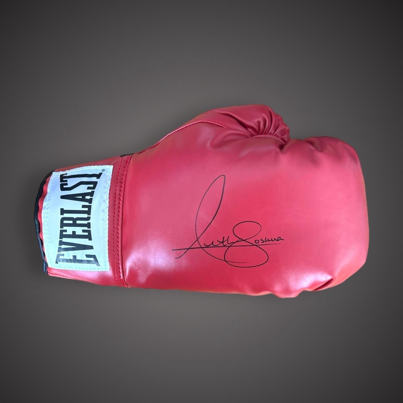Anthony Joshua Hand Signed Everlast Boxing Glove In A Acrylic Display  £2751
