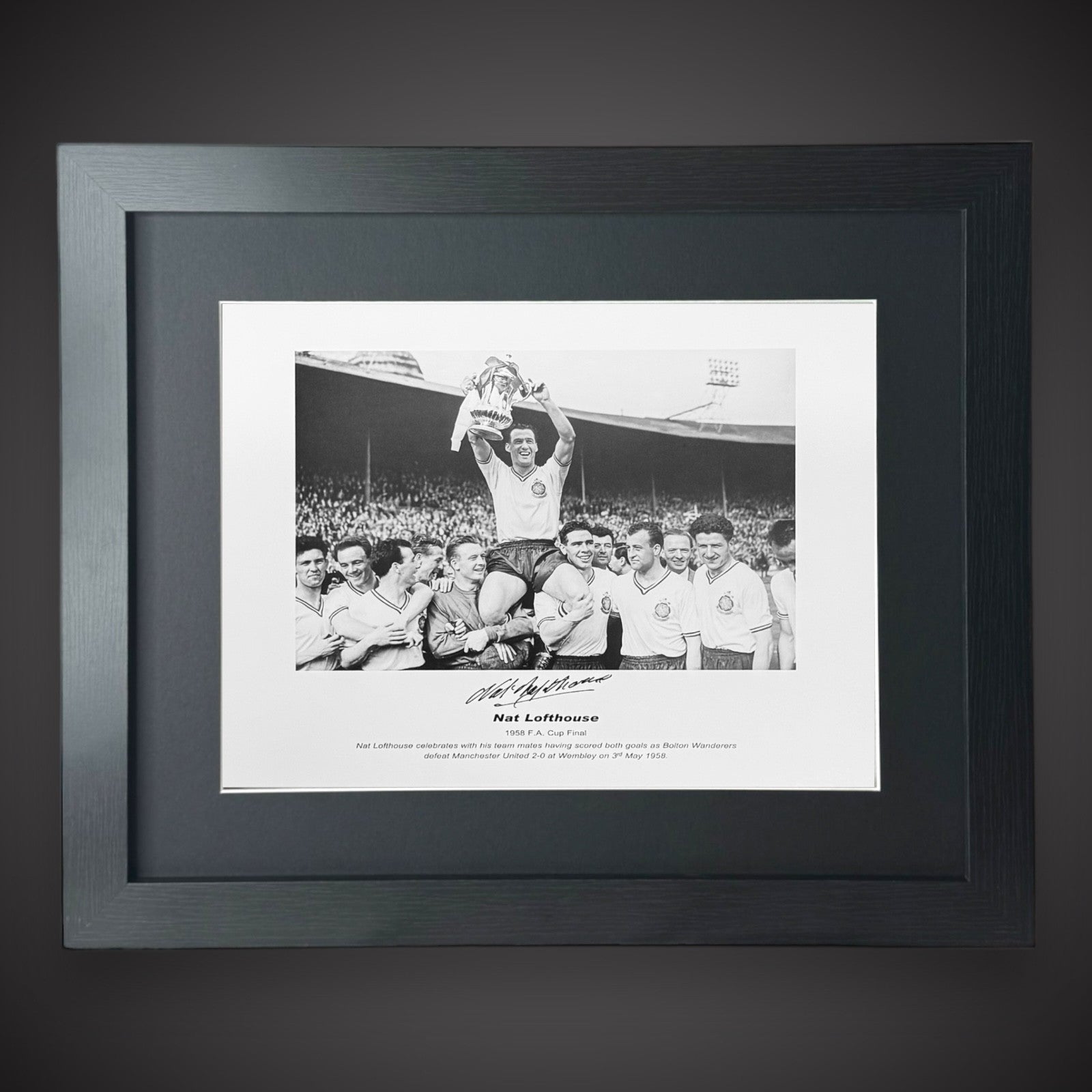 FRAMED Nat Lofthouse- 1958 FA Cup Final Signed Photo £450