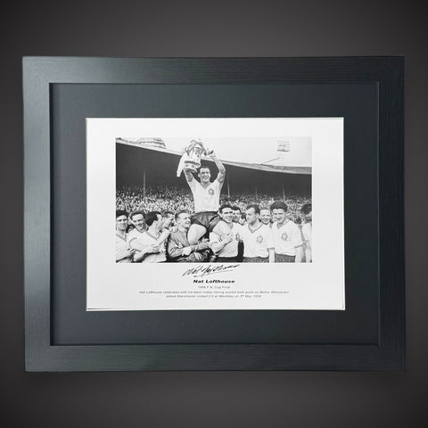 FRAMED Nat Lofthouse- 1958 FA Cup Final Signed Photo £450