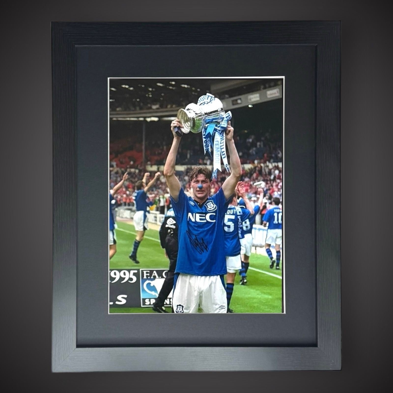 Framed Duncan Ferguson Hand Signed Everton Photograph £59.98 With COA0