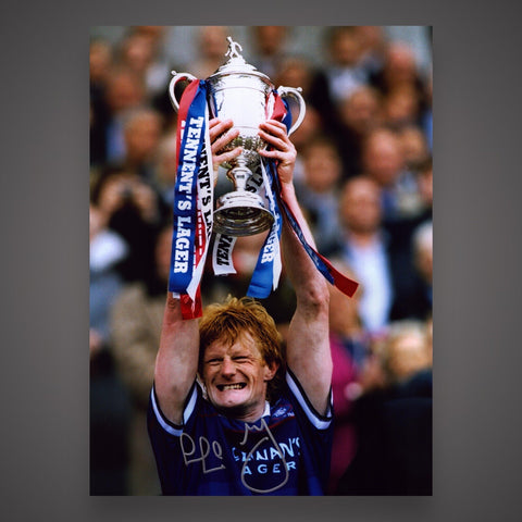 Colin Hendry Signed Photograph - Glasgow £250