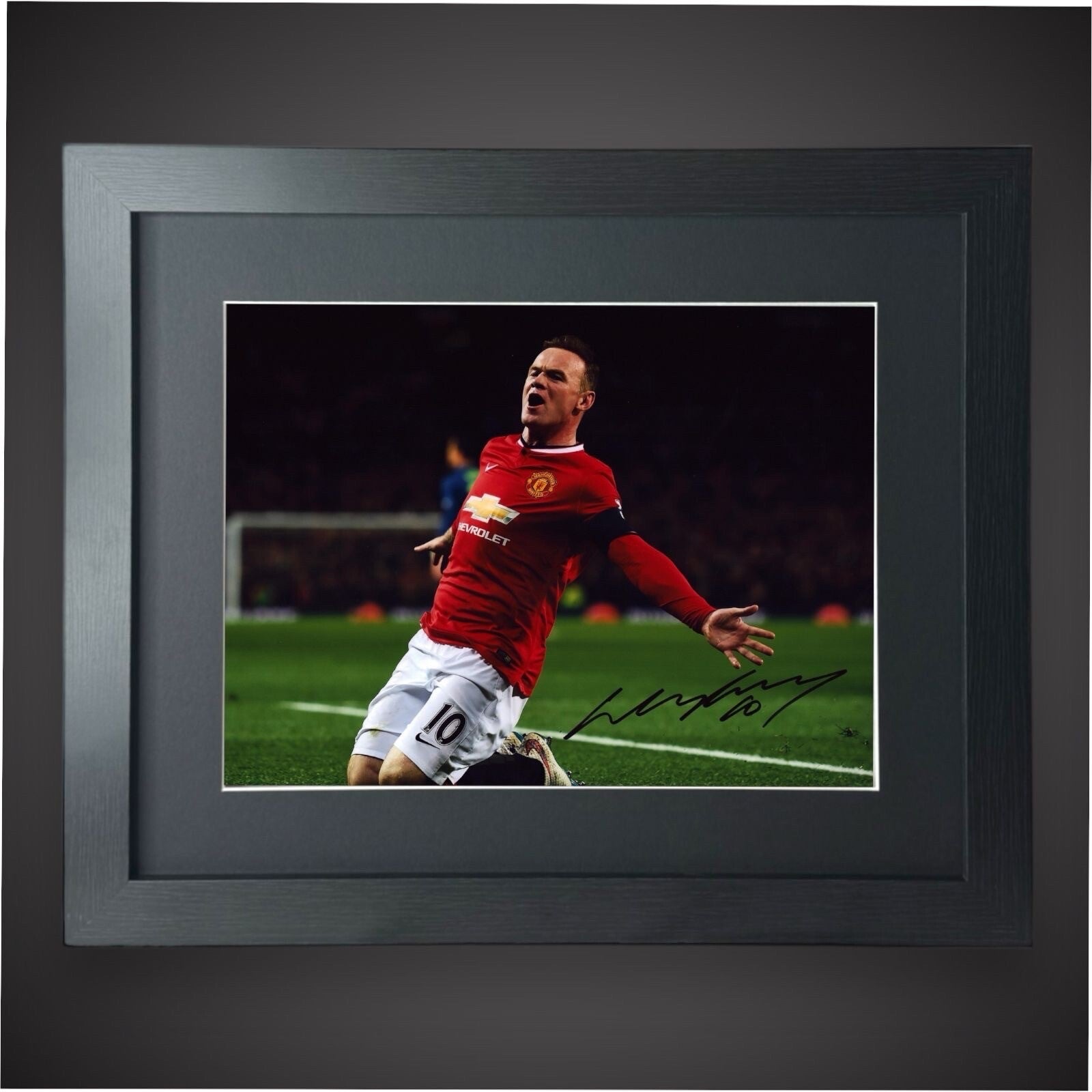 Wayne Rooney Hand Signed Manchester United Framed Photograph  Inc COA £69.990