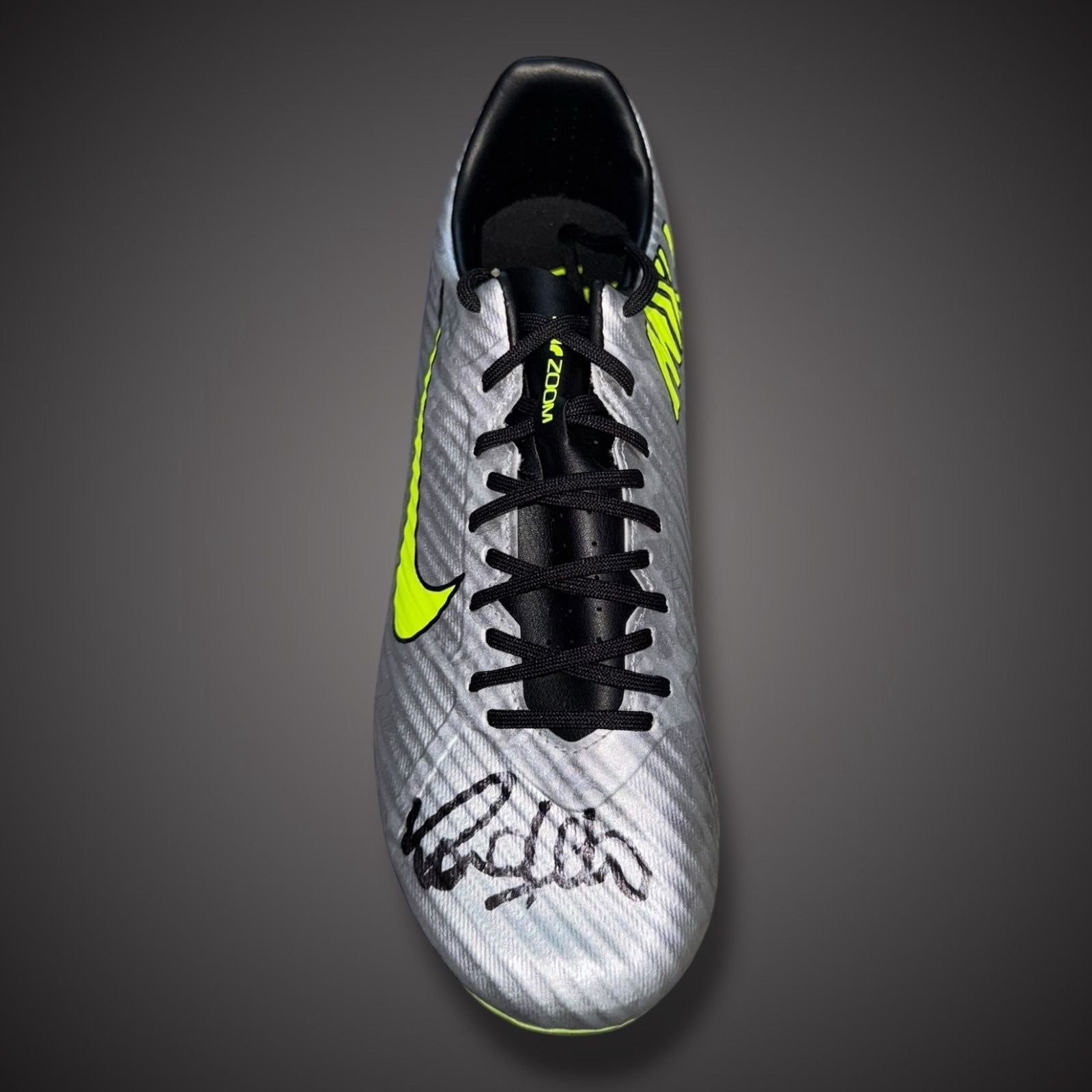 Ronaldo R9 Hand Signed Football Boot With Beckett Sticker Authenticity £4500