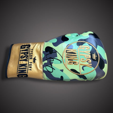 Gypsy King- Tyson Fury Hand Signed  Boxing Glove £249 With COA0