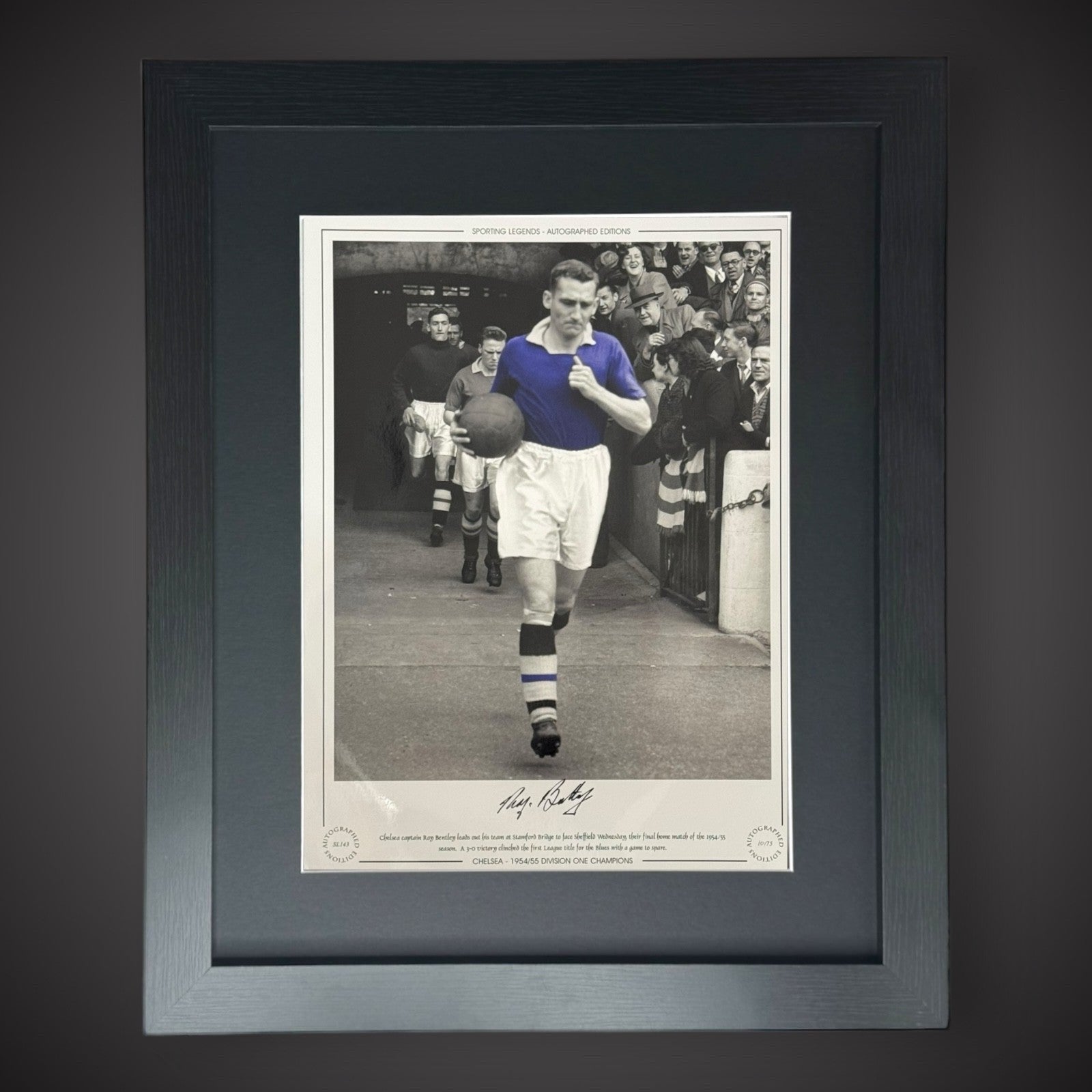 FRAMED Roy Bentley Chelsea 1954/55 Divison One Champions Signed Photo £450
