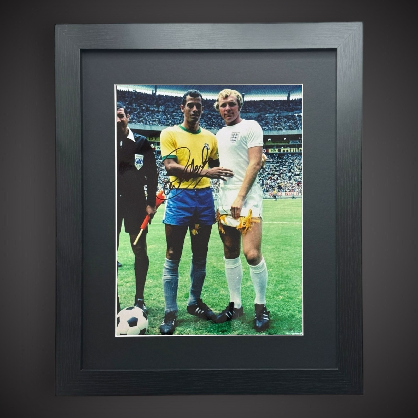 Framed Brazil Legendary Captain The Late Carlos Alberto Signed Photo £99.990
