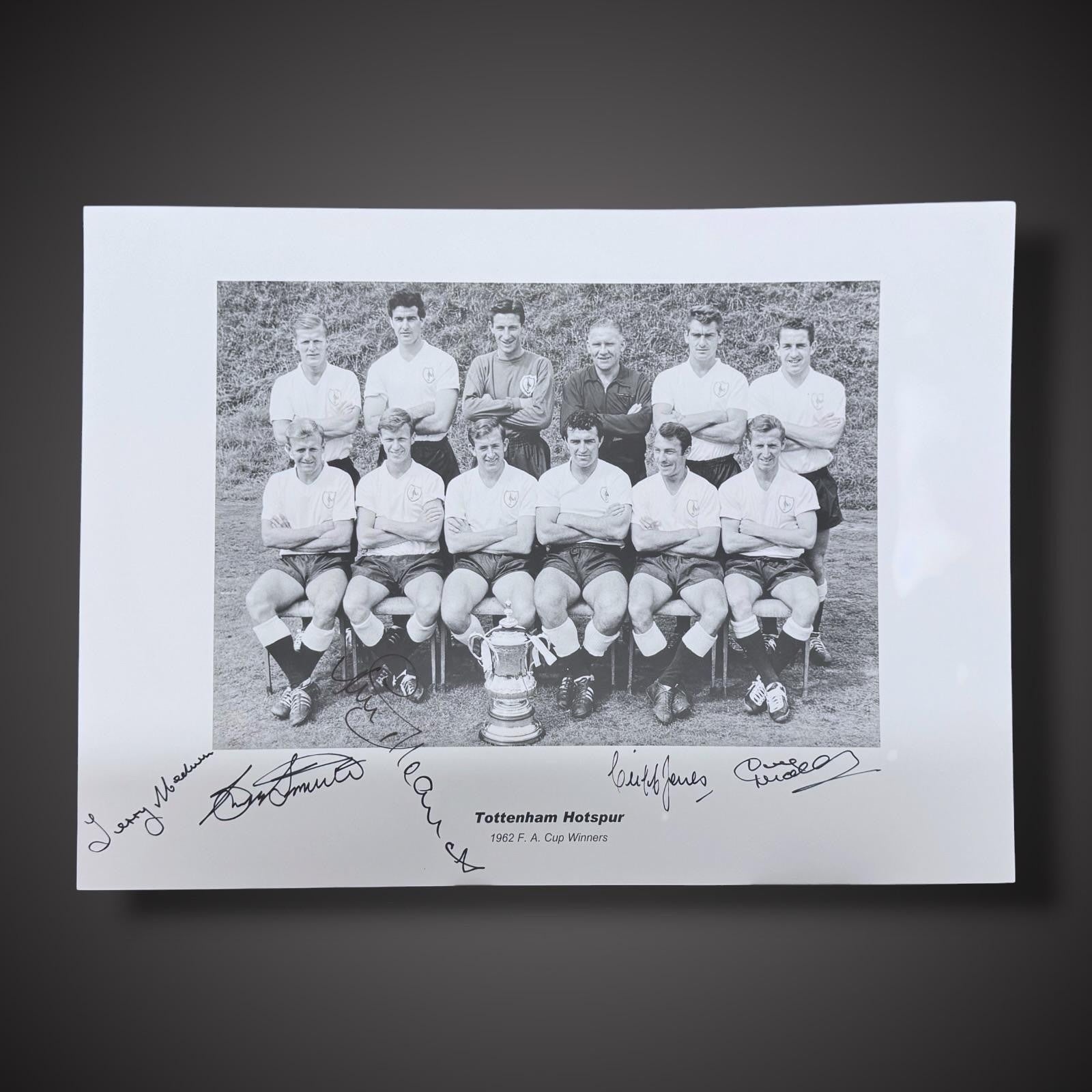 Tottenham Hotspur 1962 FA Cup Winners Multi Signed By 5 Photo £39.990