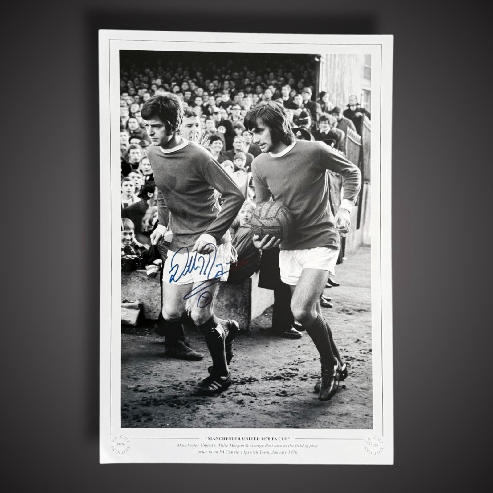 Manchester United Willie Morgan Signed Photograph 18x12 £250