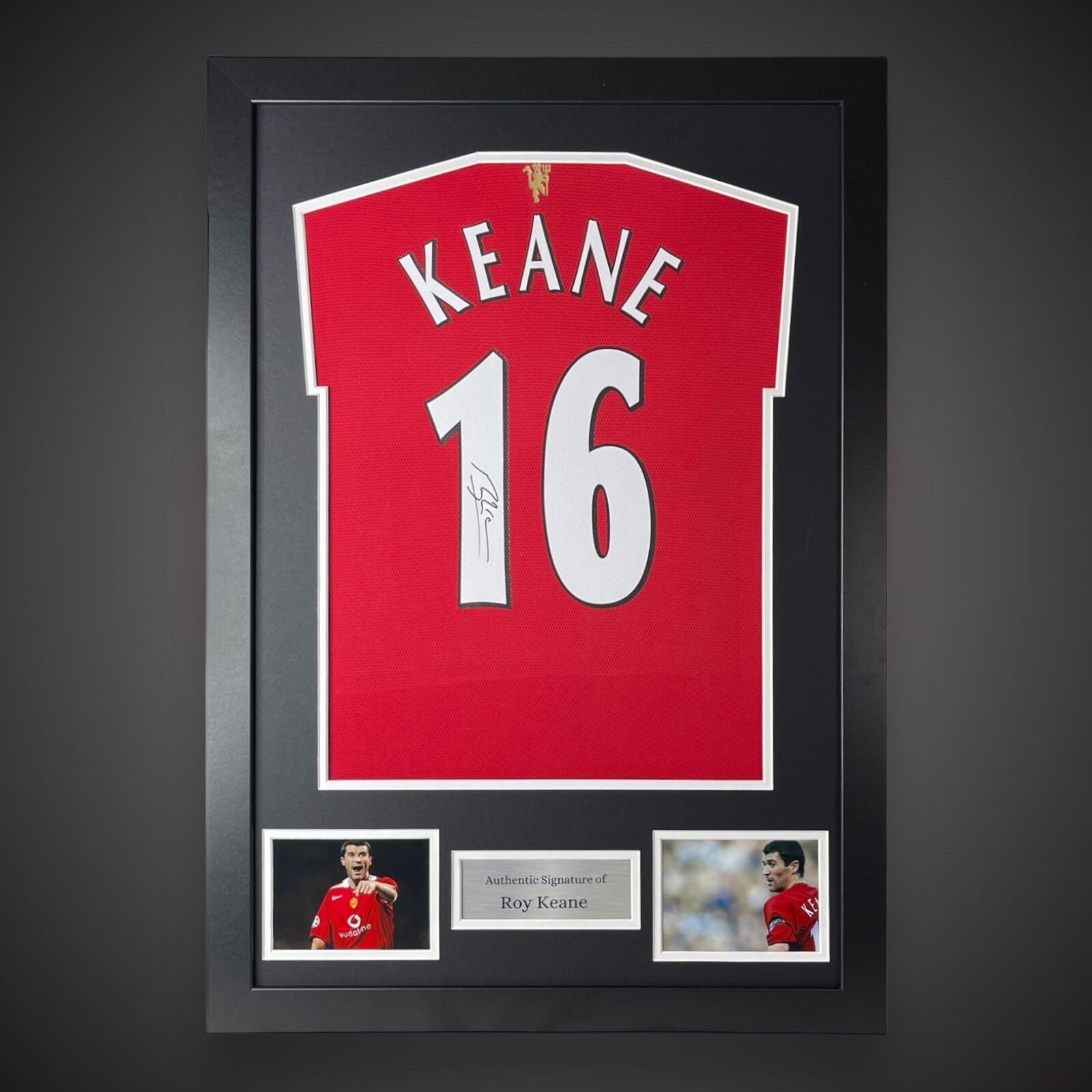 Roy Keane Signed Manchester United Football Shirt In A Picture Frame £3490
