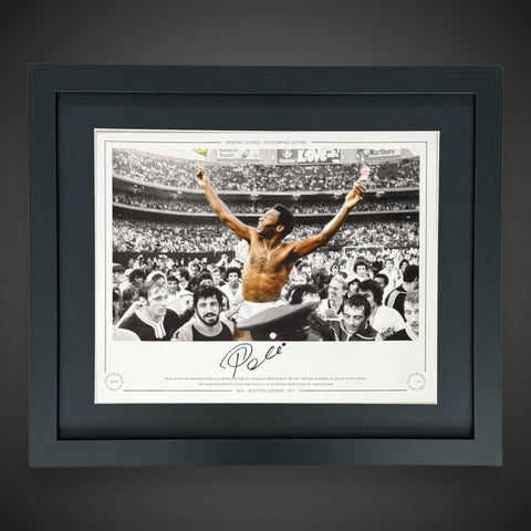Pele Signed Framed BRAZIL - WORLD CUP WINNERS Photo Minor Fade on Sig £2500