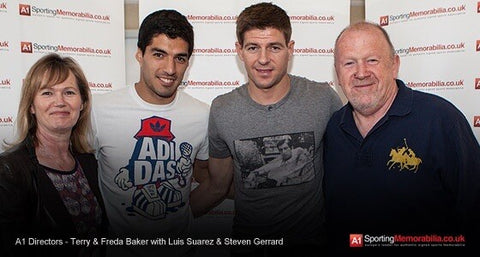 STEVEN GERRARD Hand Signed Liverpool 2005 Istanbul Shirt Framed COA £2654