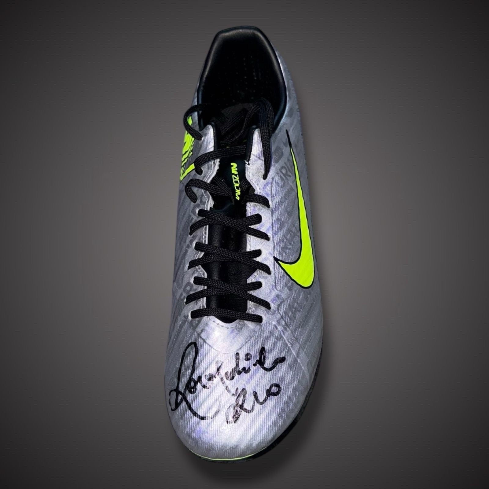 Ronaldinho R10 Hand Signed Football Boot Beckett Sticker Authentic £4500