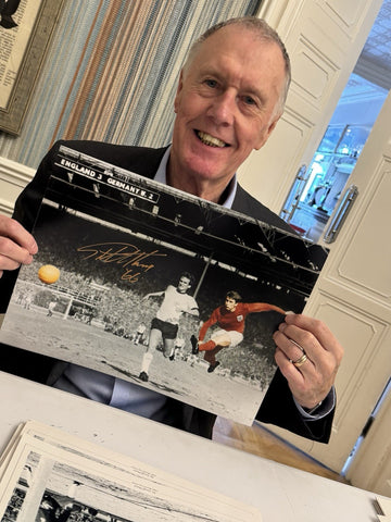 Sir Geoff Hurst HandSigned In Gold Inscribed  66 16 X 12 Photograph  COA  £451