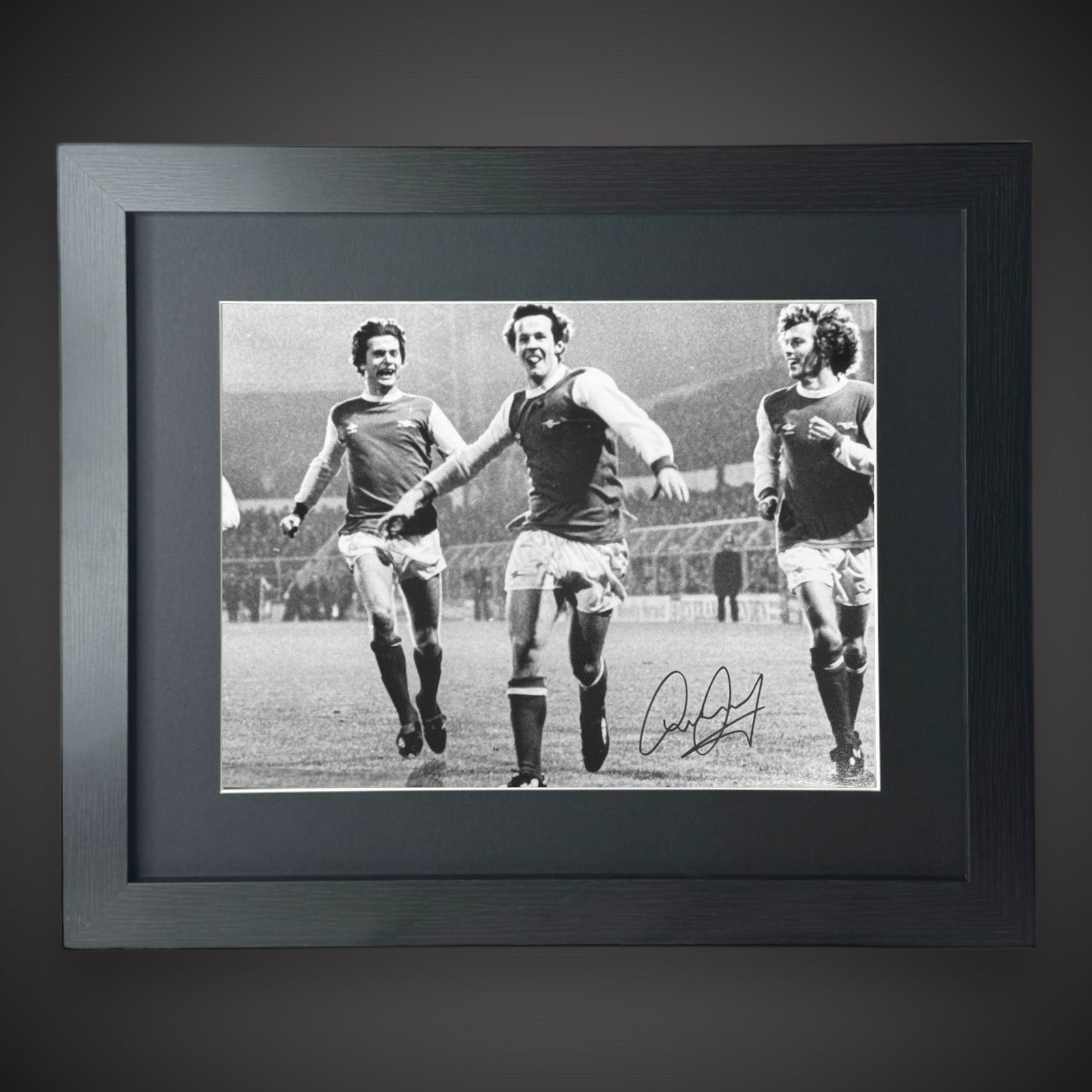 FRAMED Fantastic Liam Brady Hand Signed Photograph- Arsenal £45 16X120