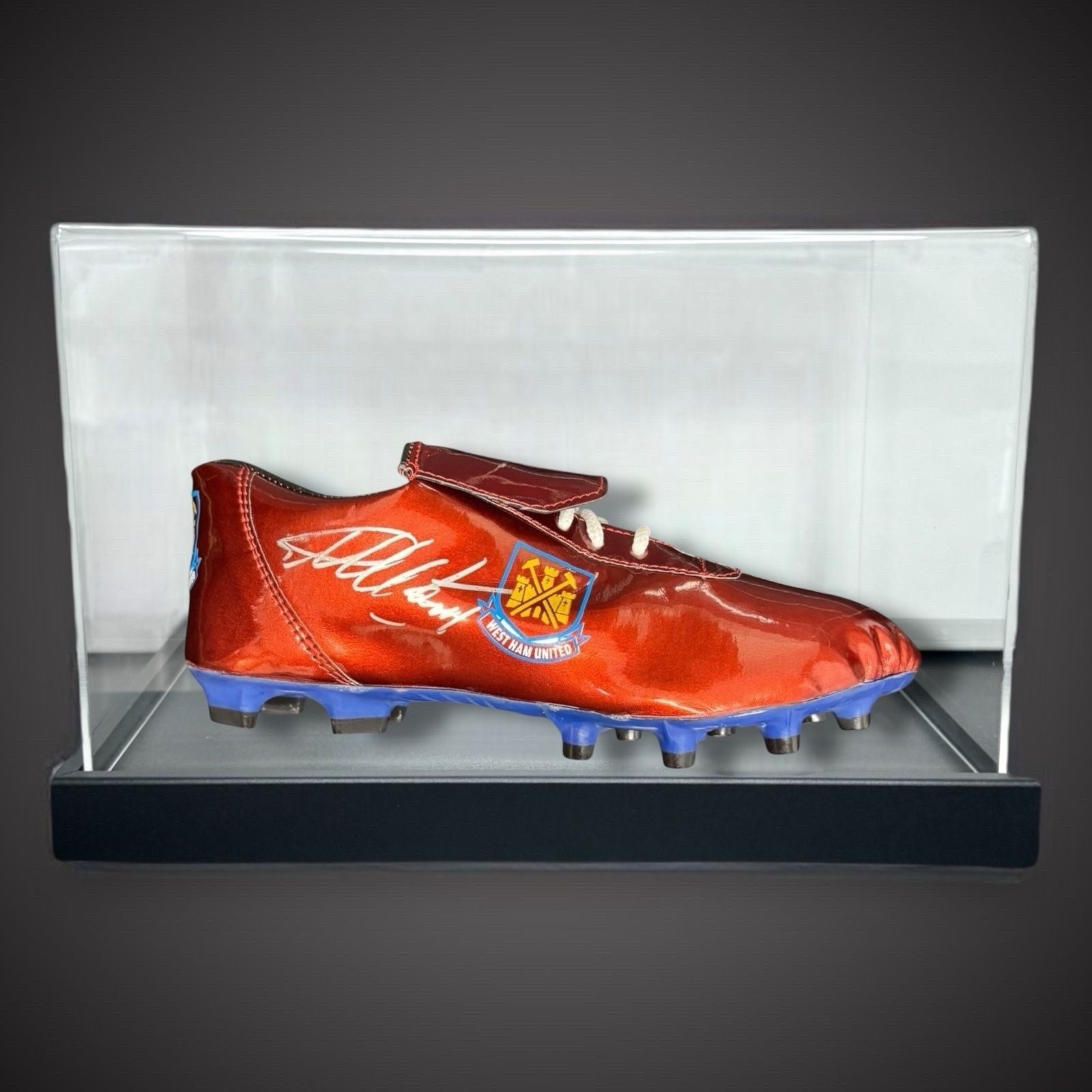 Sir Geoff Hurst Hand Signed Football Boot- West Ham - In A Acrylic Case £89.990