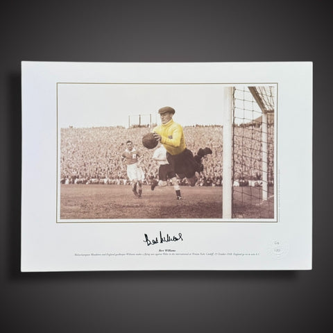 Bert Williams England Goalkeeper 1948 Signed Photo £25 12X160