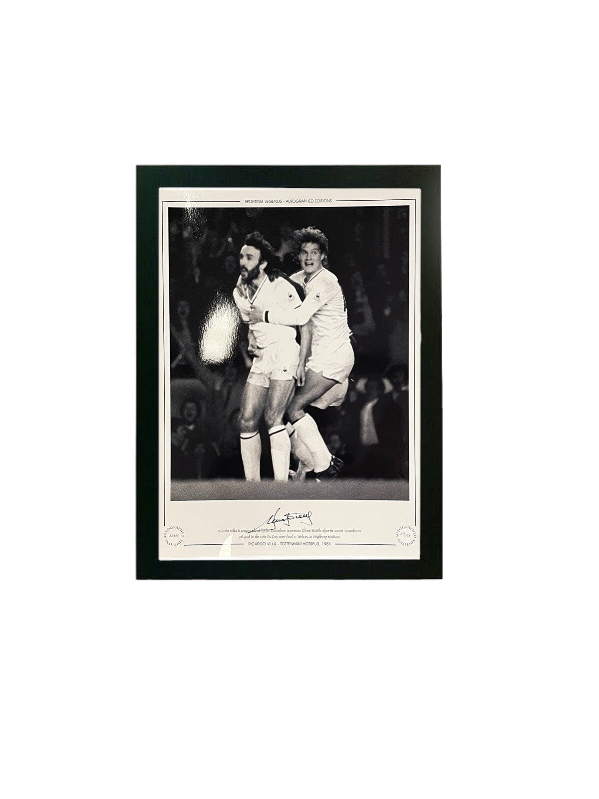 Framed Ricardo Villa Hand Signed Tottenham Hotspur 1981 Photo £250