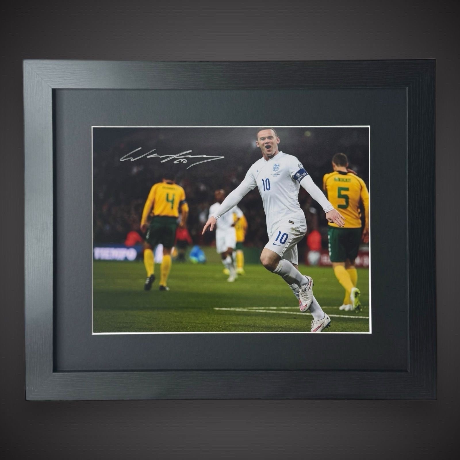 Wayne Rooney Hand Signed And Framed  England Photo  With COA  £790
