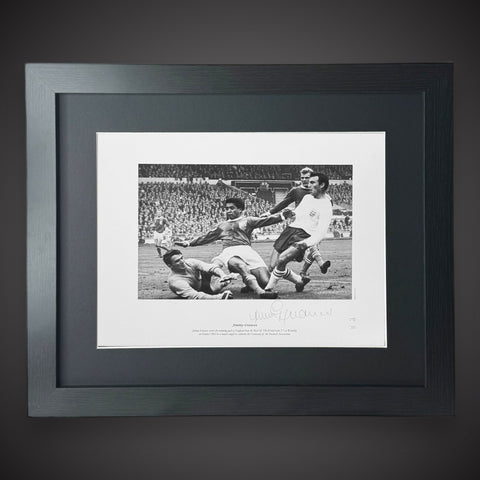 Framed JIMMY GREAVES - England Hand Signed Photo 16x12 £44.995
