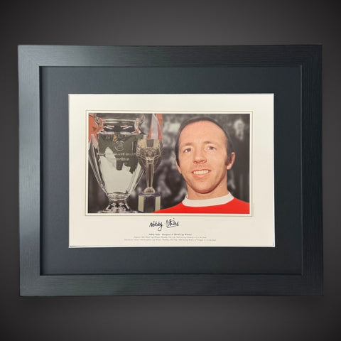 FRAMED NOBBY STILES SIGNED ENGLAND WORLD CUP GLOSSY PHOTO. COA £500