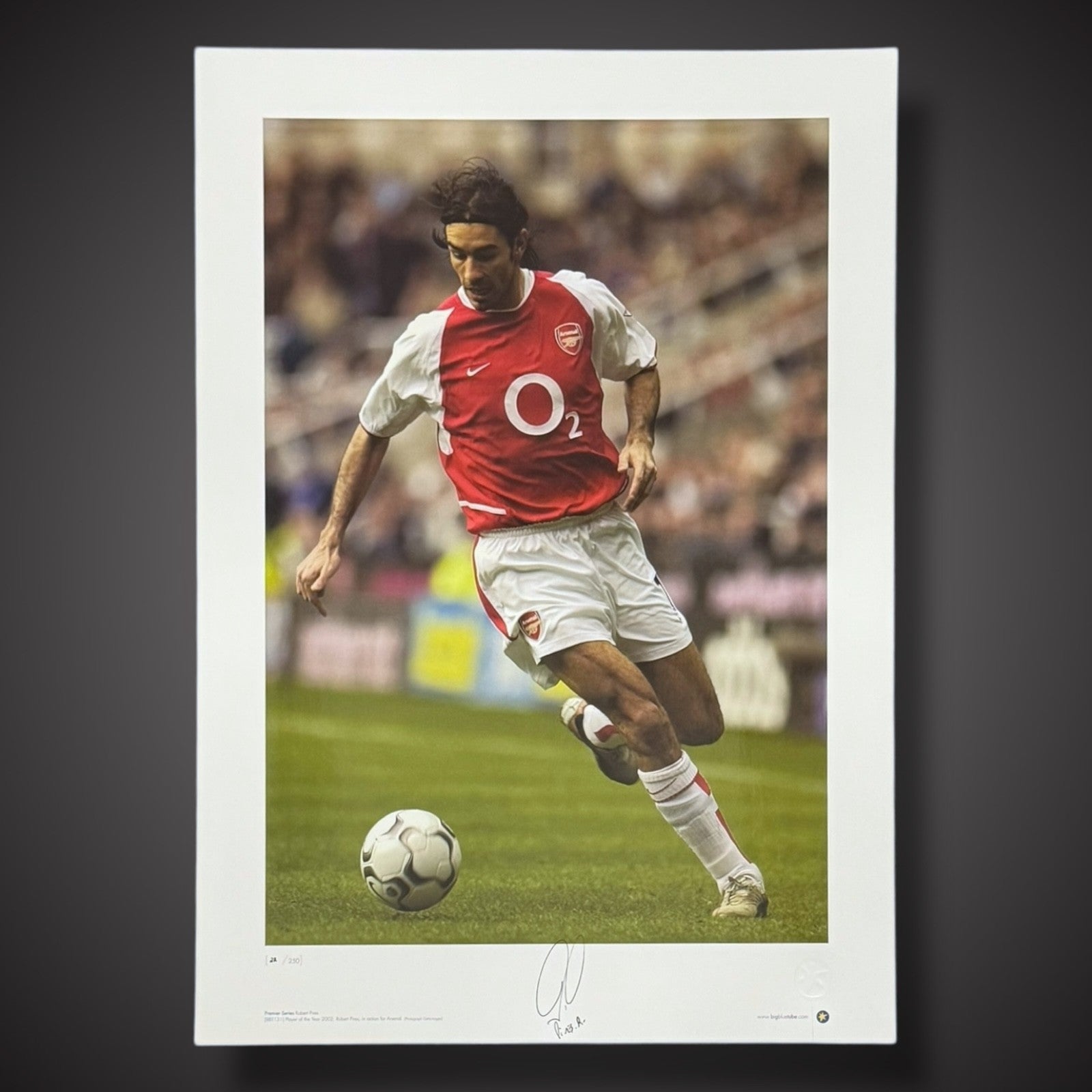 Robert Pires Hand Signed Arsenal Photograph £25 16X230