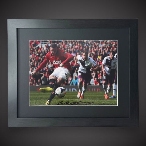 Hand Signed And Framed  - Wayne Rooney Manchester United Photo With COA £790