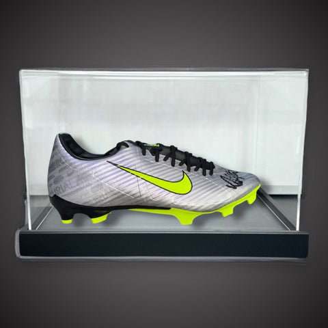 Ronaldo R9 Signed Football Boot With Beckett Sticker Authenticity In A Case £5000