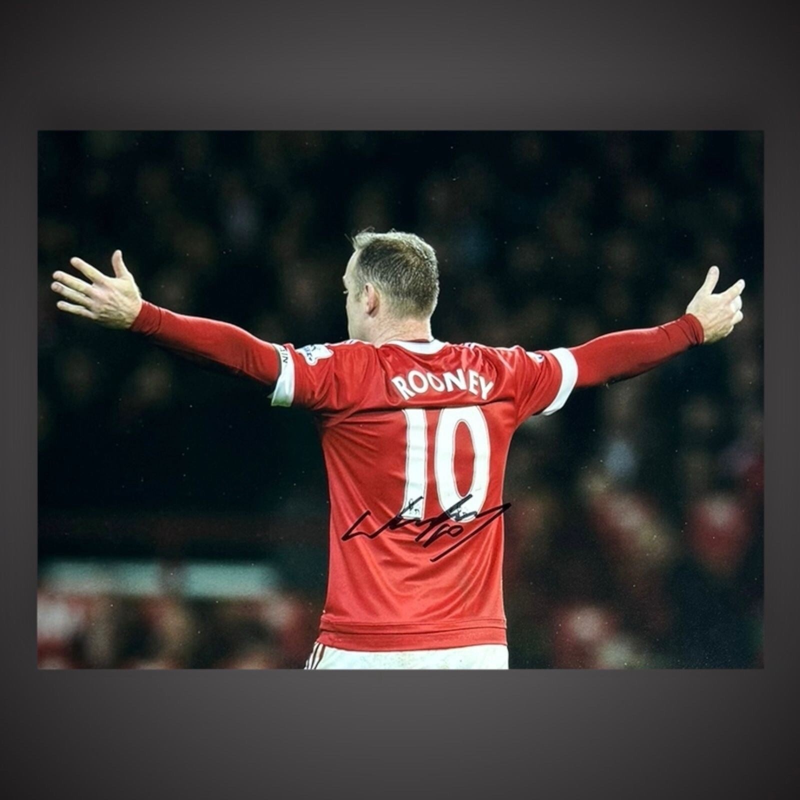Manchester United Wayne Rooney Hand Signed 16x12 Size Photograph With COA £39.990