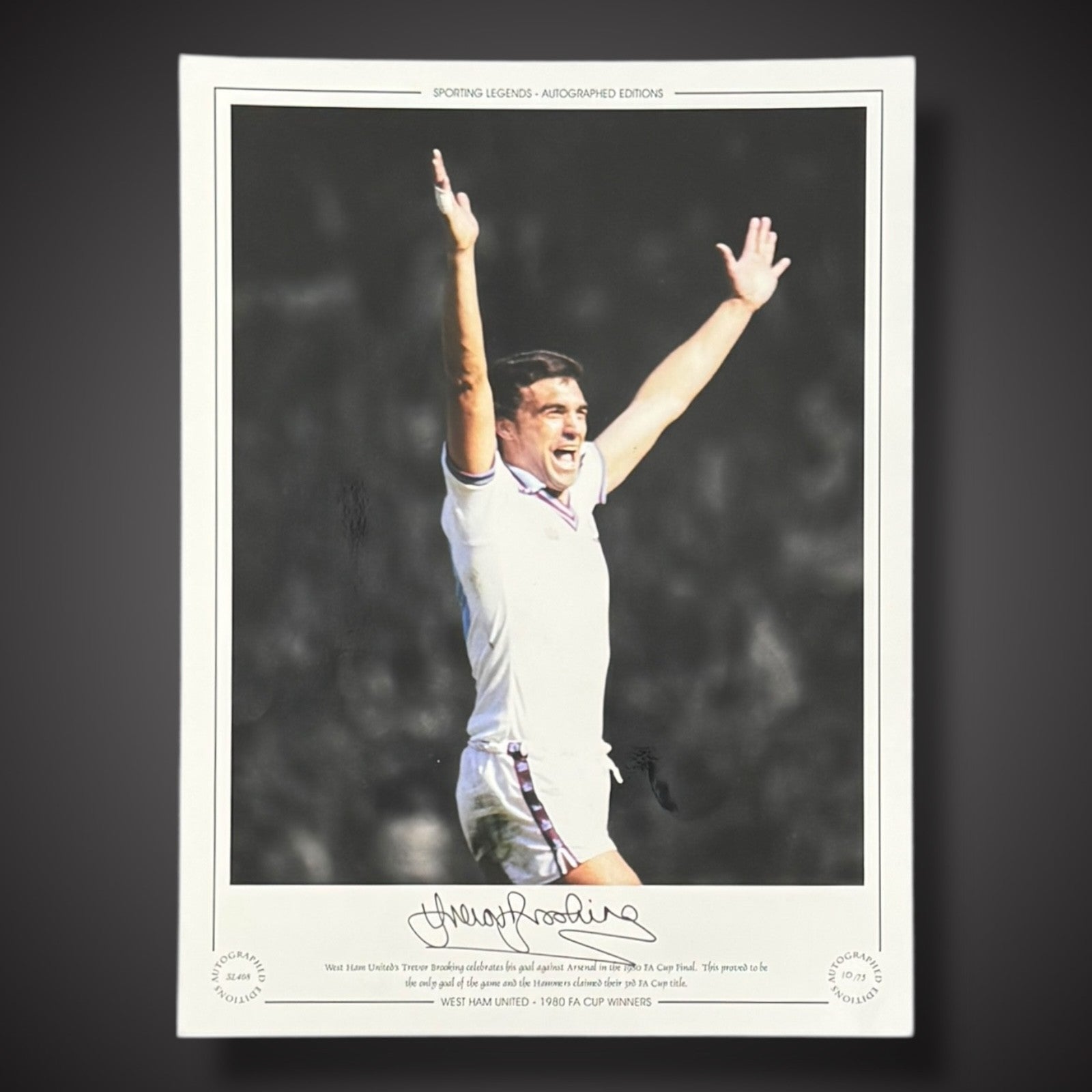 FRAMED Trevor Brooking West Ham United 1980 FA Cup Winners Signed Photo £69.991