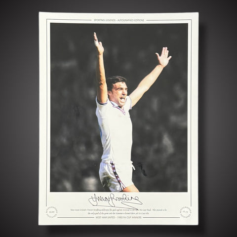 FRAMED Trevor Brooking West Ham United 1980 FA Cup Winners Signed Photo £69.991