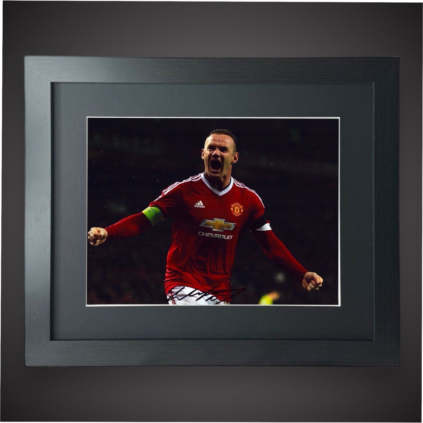 Framed Manchester United Wayne Rooney Hand Signed Photograph With COA £69.990