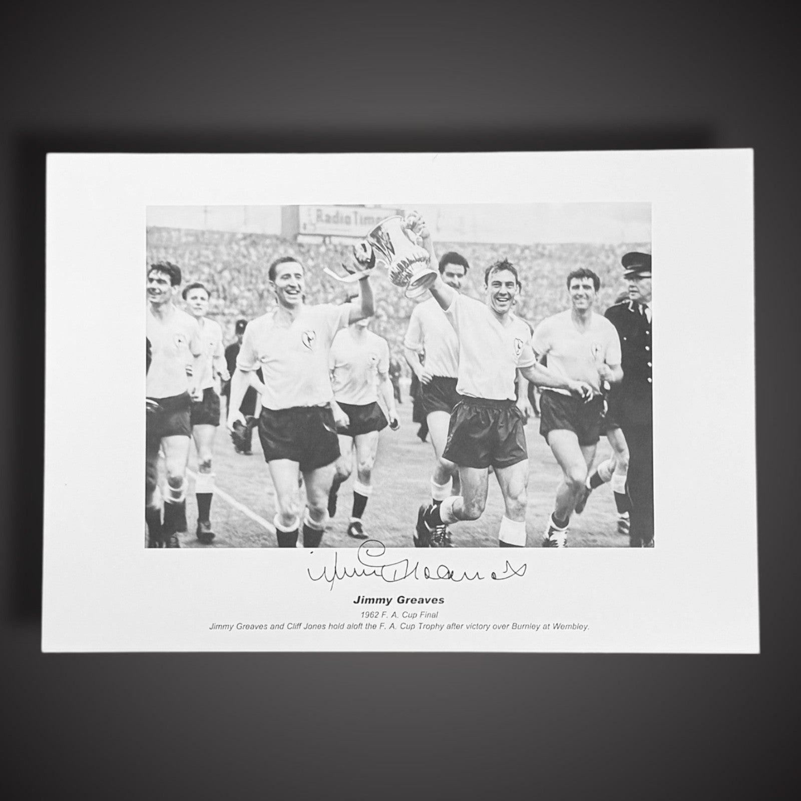 FRAMED Jimmy Greaves Signed Photo Tottenham Hotspur Legend £451