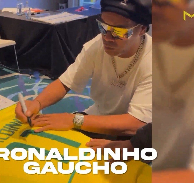 Ronaldo And Ronaldinho Hand Signed Brazil Shirts Dual Framed £899 With COA5