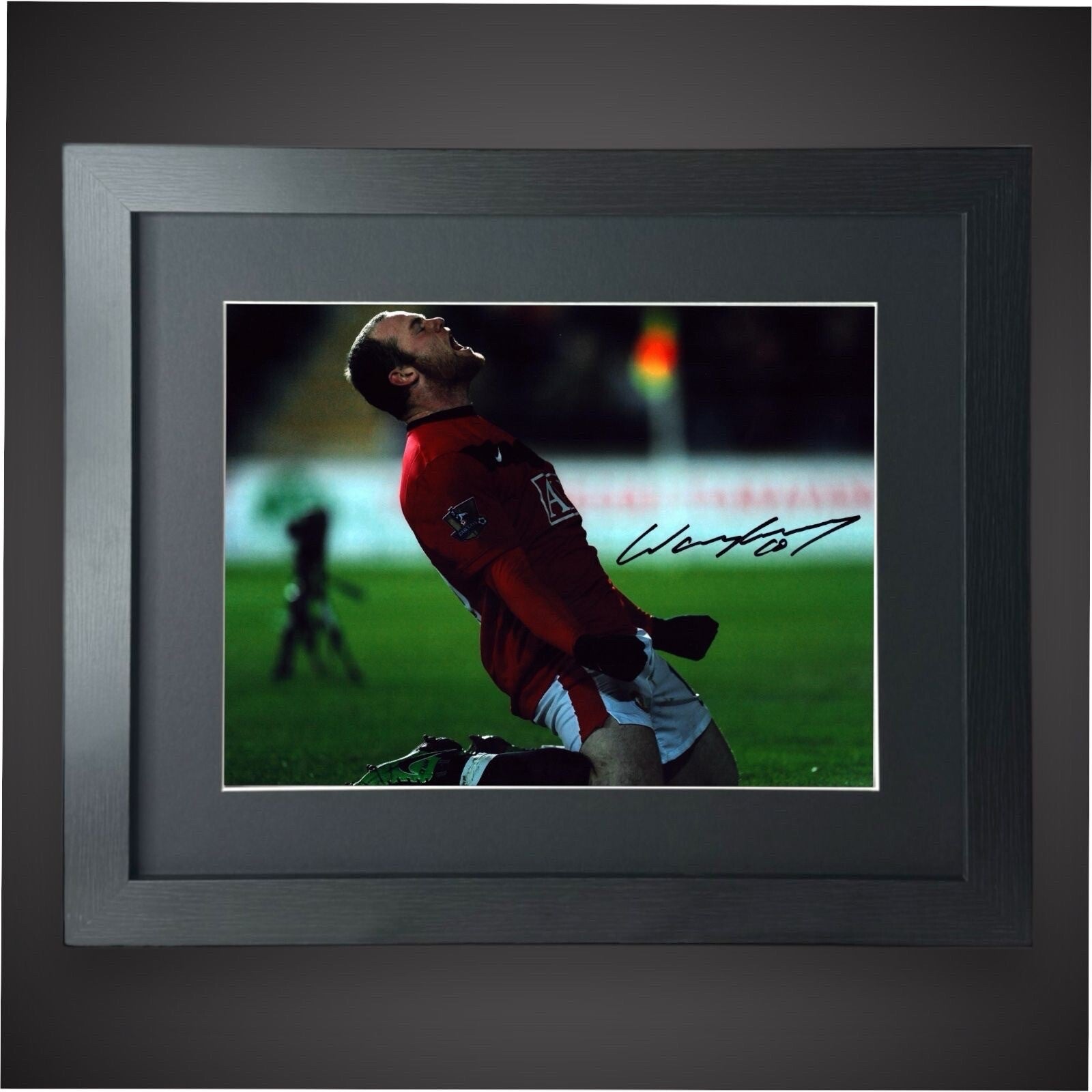 Wayne Rooney Hand Signed Framed Manchester United Photograph £69.99 16X200