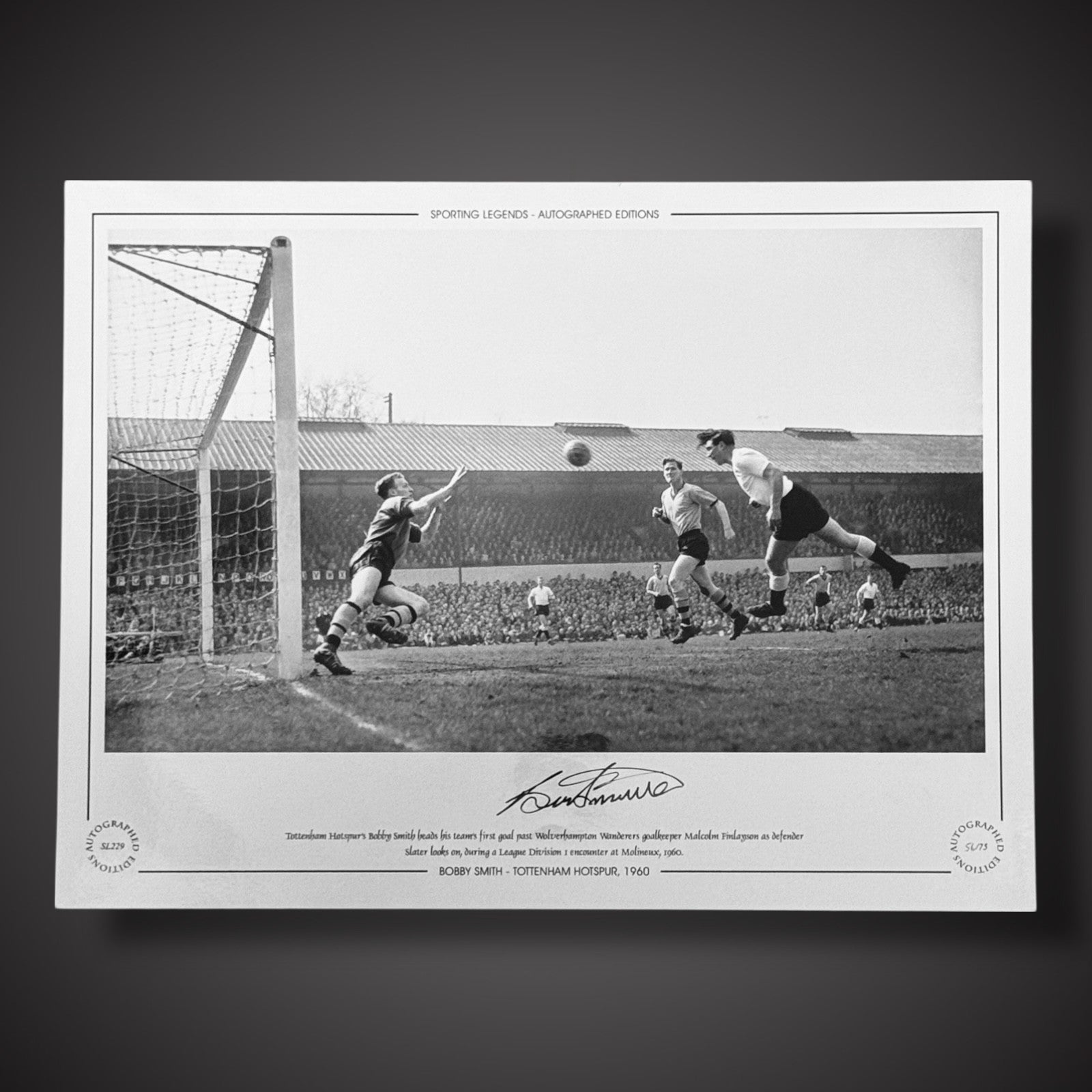 Framed Bobby Smith - TOTTENHAM HOTSPUR 1960  Signed Photo £451
