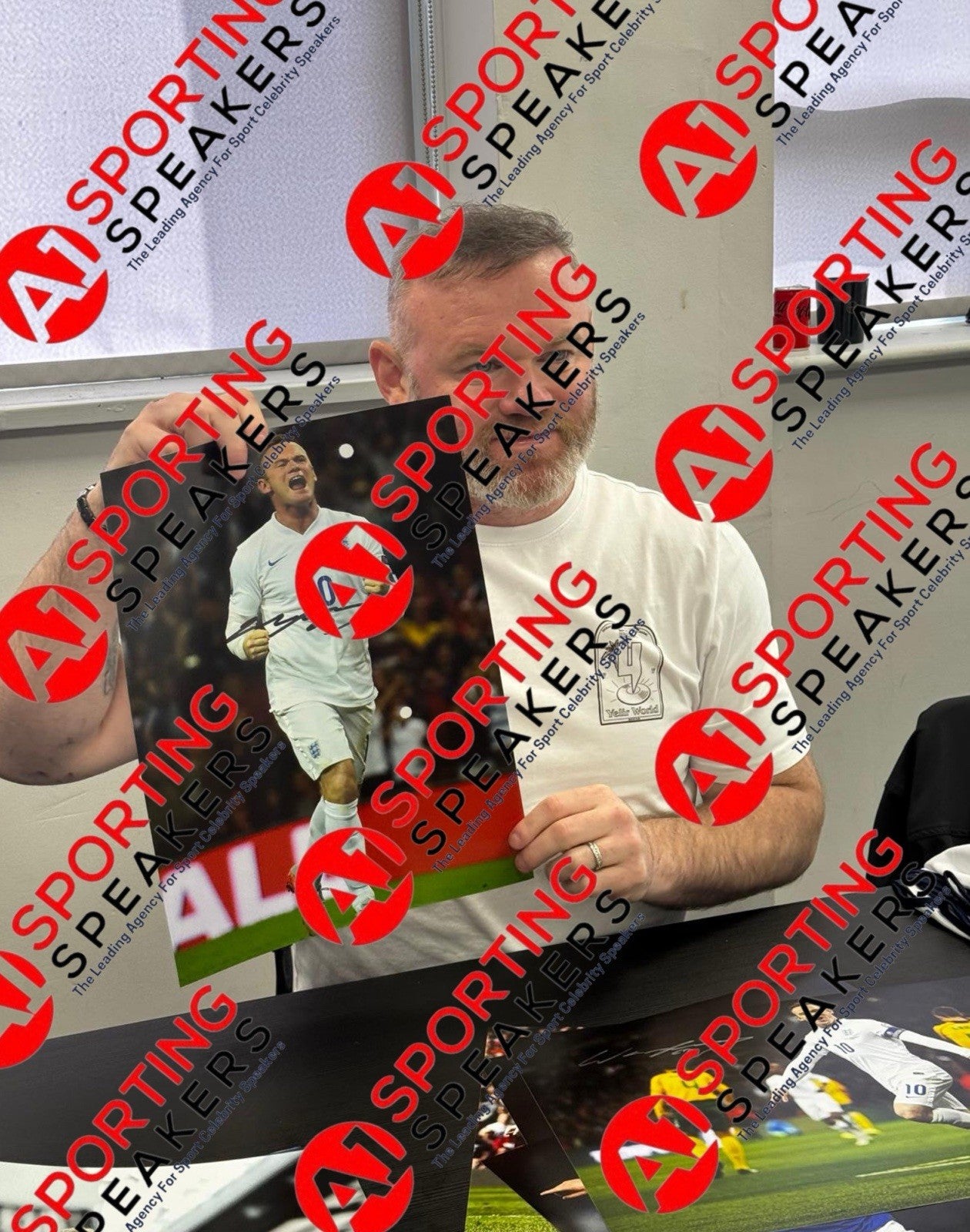 Wayne Rooney Hand Signed 16x12 England Photo  With COA  £454