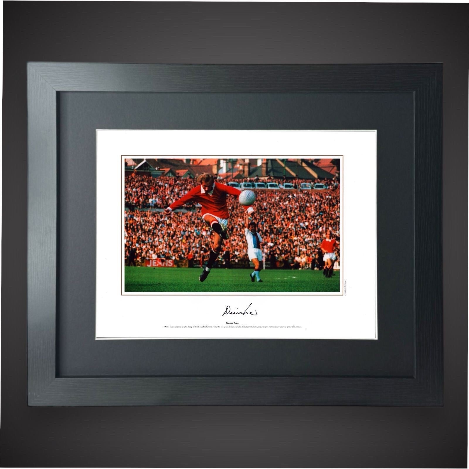 Framed Denis Law Fantastic Hand Signed Photo Manchester United £75 16X200