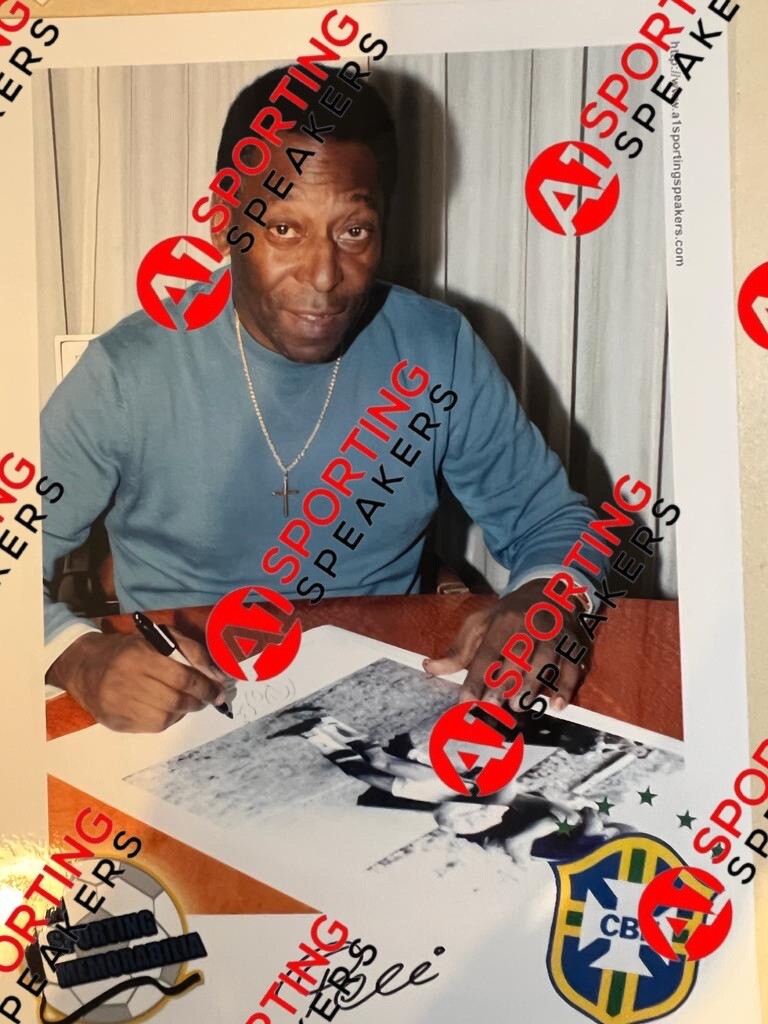 Pele Hand Signed 1958 World Cup Winners Brazil Photo (Faded signature) £1852