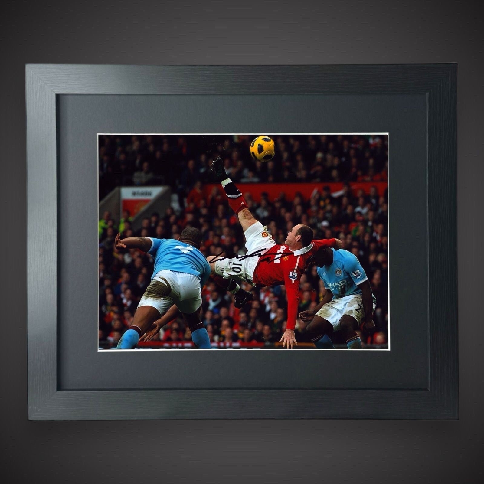 Framed Manchester United Wayne Rooney Over Head Kick Photo Hand Signed £69.990