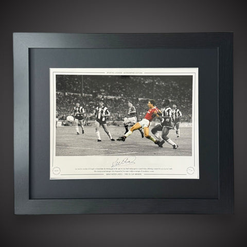 FRAMED Lee Martin Signed Manchester United Photo: 1990 FA Cup Winners £450
