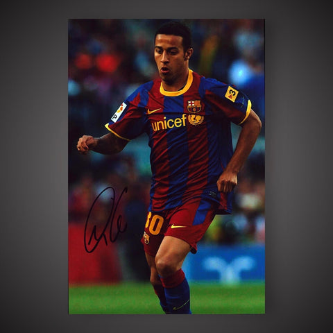 Barcelona  Thiago Alcantara Hand Signed 12x8 Photograph With COA £250
