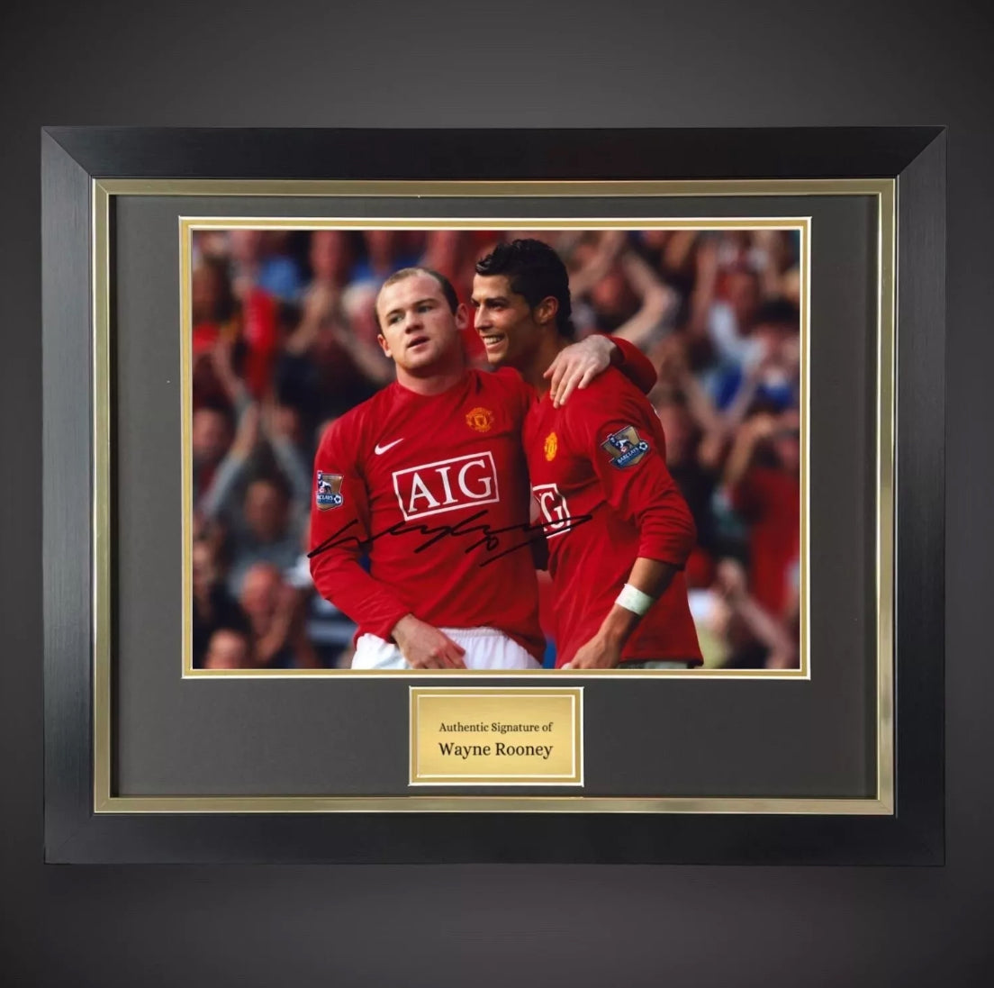 Wayne Rooney Hand Signed And Framed Manchester United Photograph