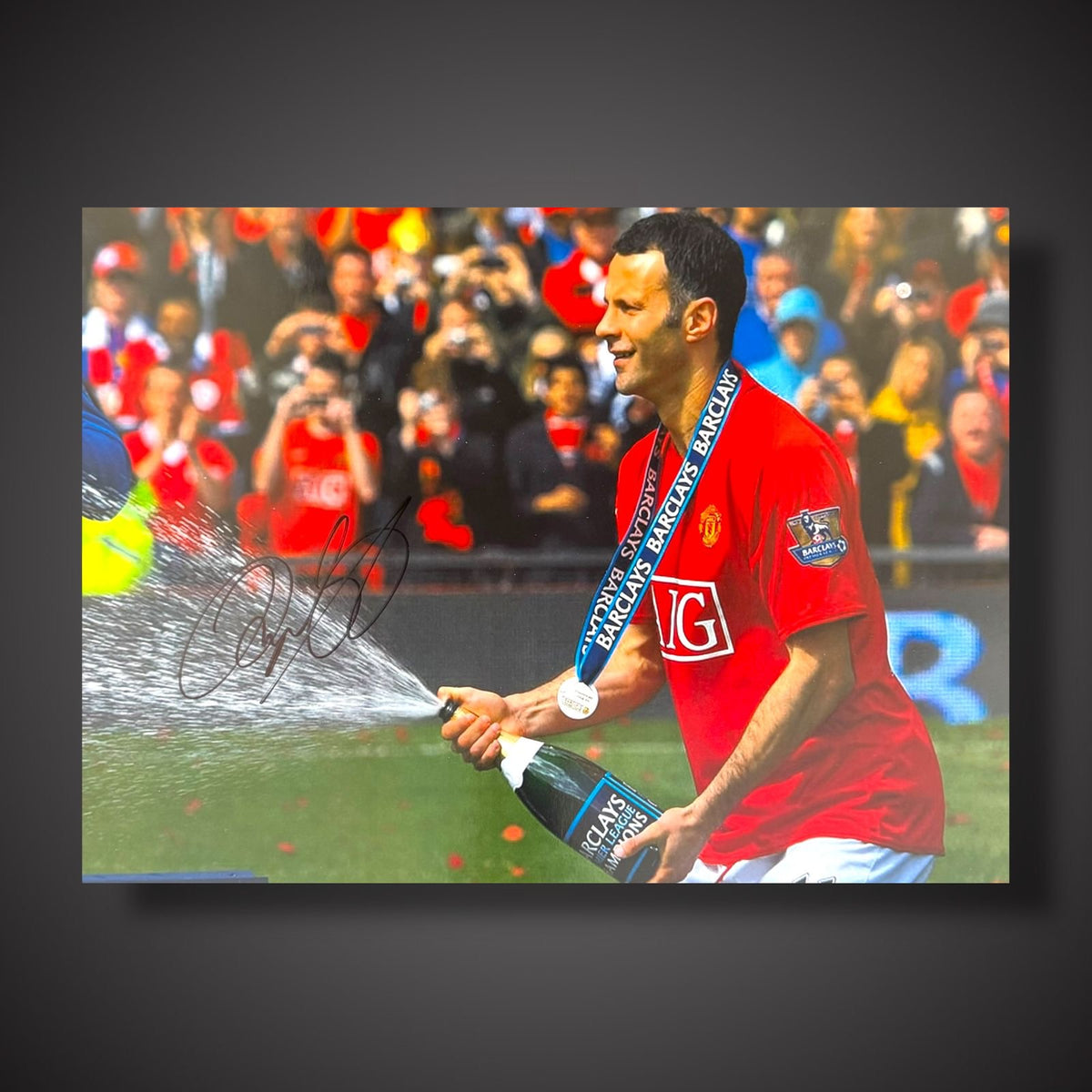 Manchester United Ryan Giggs Hand Signed Photograph
